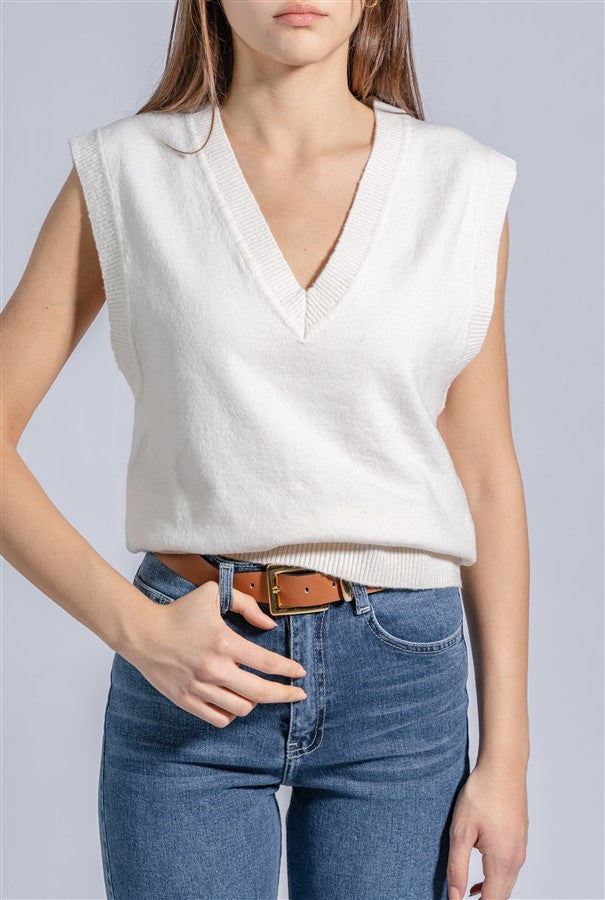 Sleeveless V-neck Knit