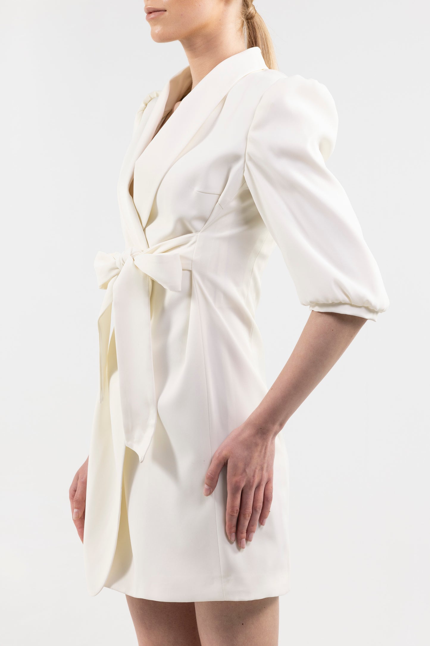 Short Dress With Puffed Sleeve and Front Tie