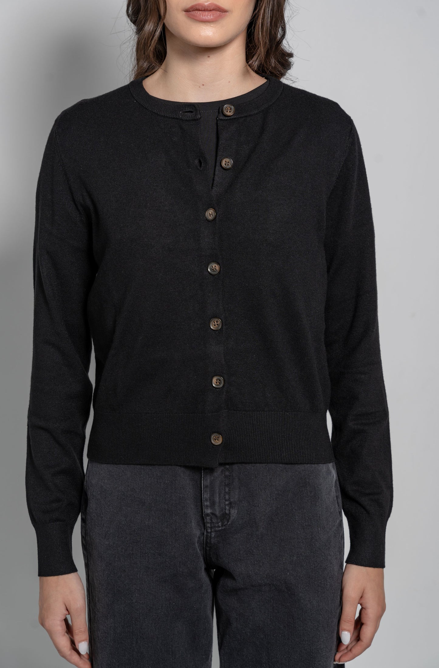 Round Neck Long Sleeves Cardigan