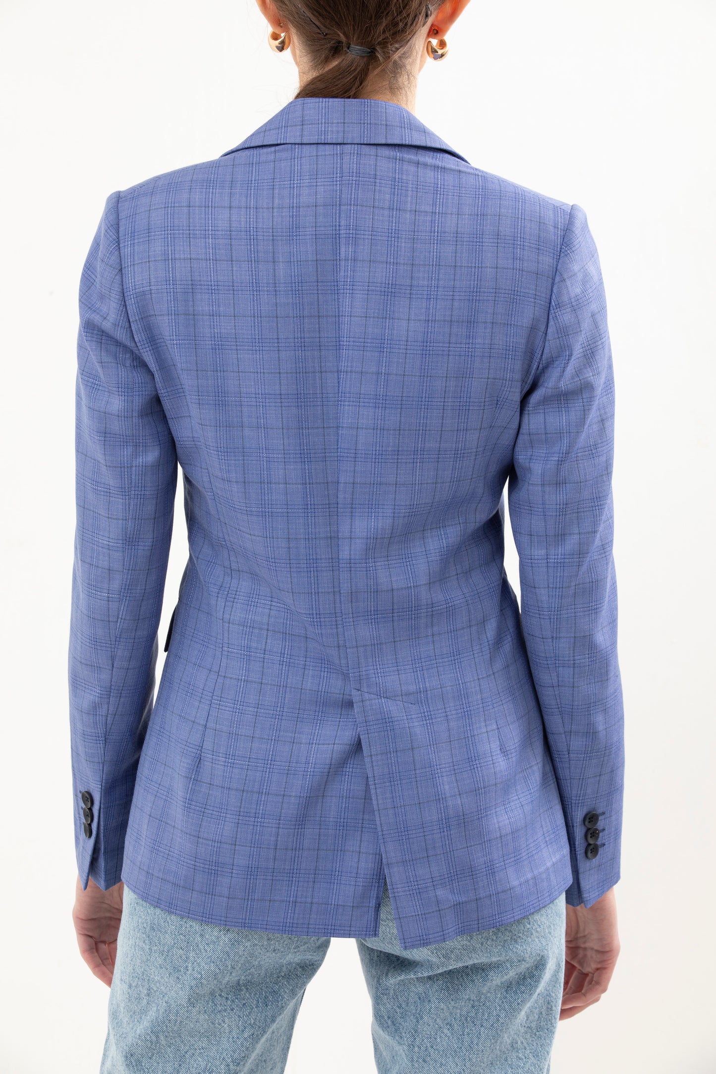 Single Breasted Blazer Featuring 1 Button,  Notch Lapel and no lining