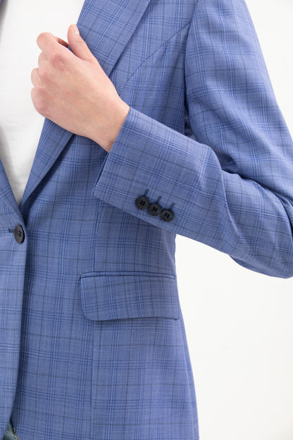 Single Breasted Blazer Featuring 1 Button,  Notch Lapel and no lining