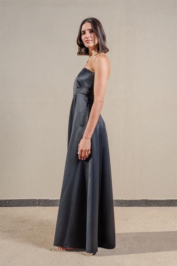 Midi Dress With Straight Neckline and Of Shoulder Design