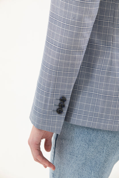 Single Breasted Blazer Featuring 1 Button,  Notch Lapel and no lining