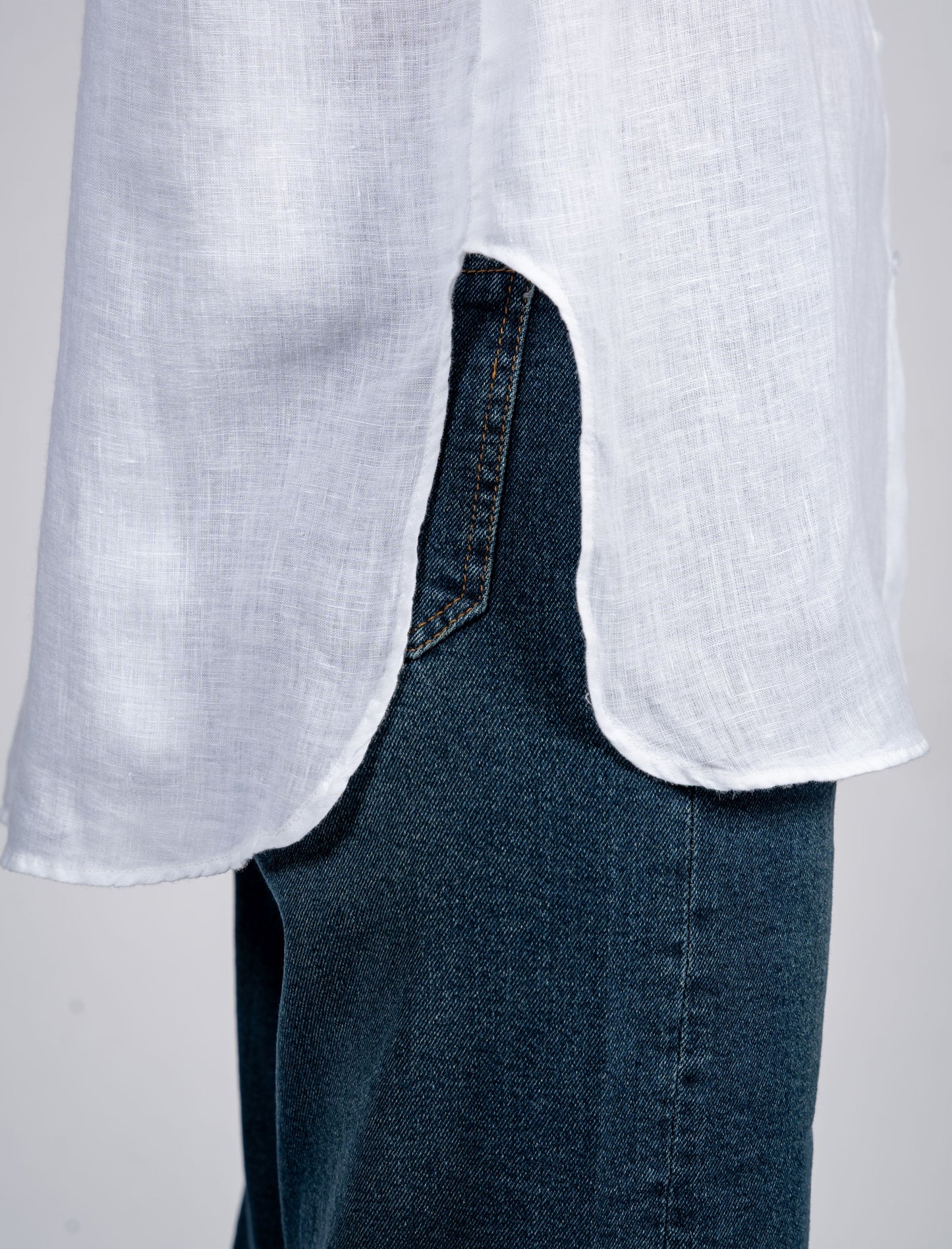 Long Sleeves Shirt With Round Side Slits