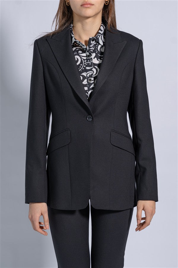 Tailored single button blazer