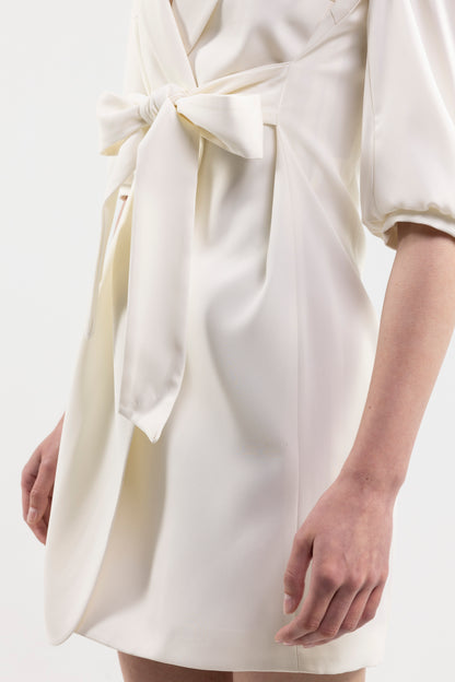 Short Dress With Puffed Sleeve and Front Tie