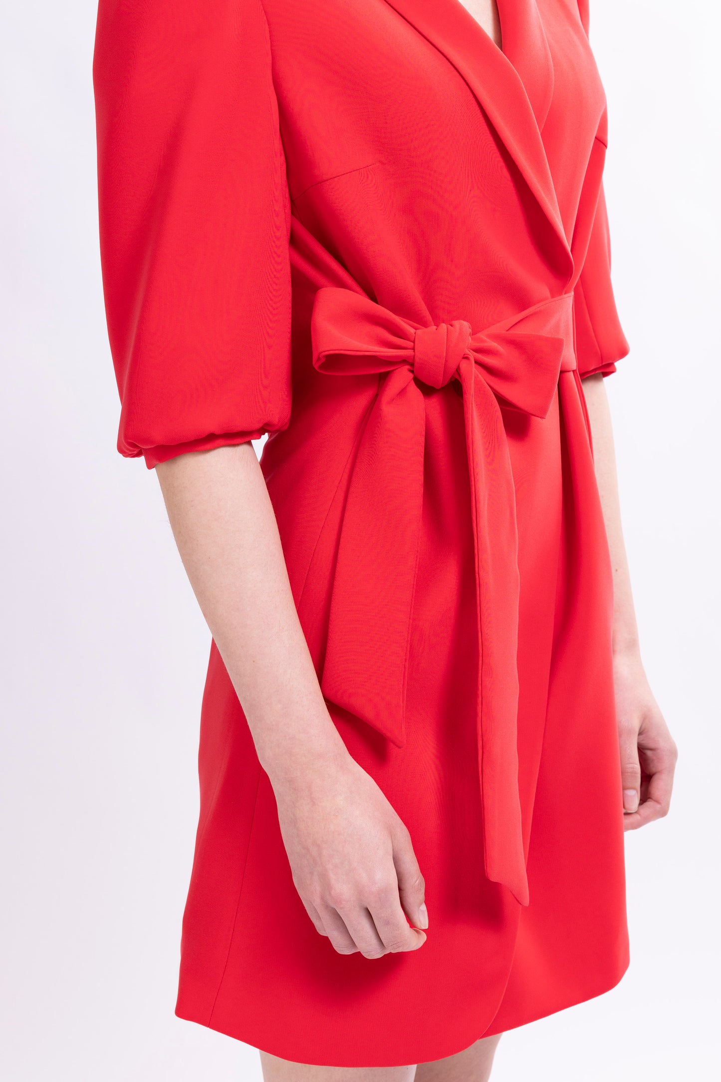 Short Dress With Puffed Sleeve and Front Tie