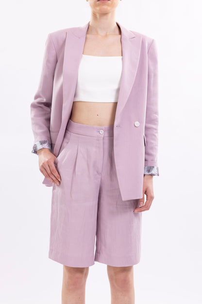 Bermuda With Front Pockets and Fake Back Pockets