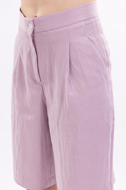 Bermuda With Front Pockets and Fake Back Pockets