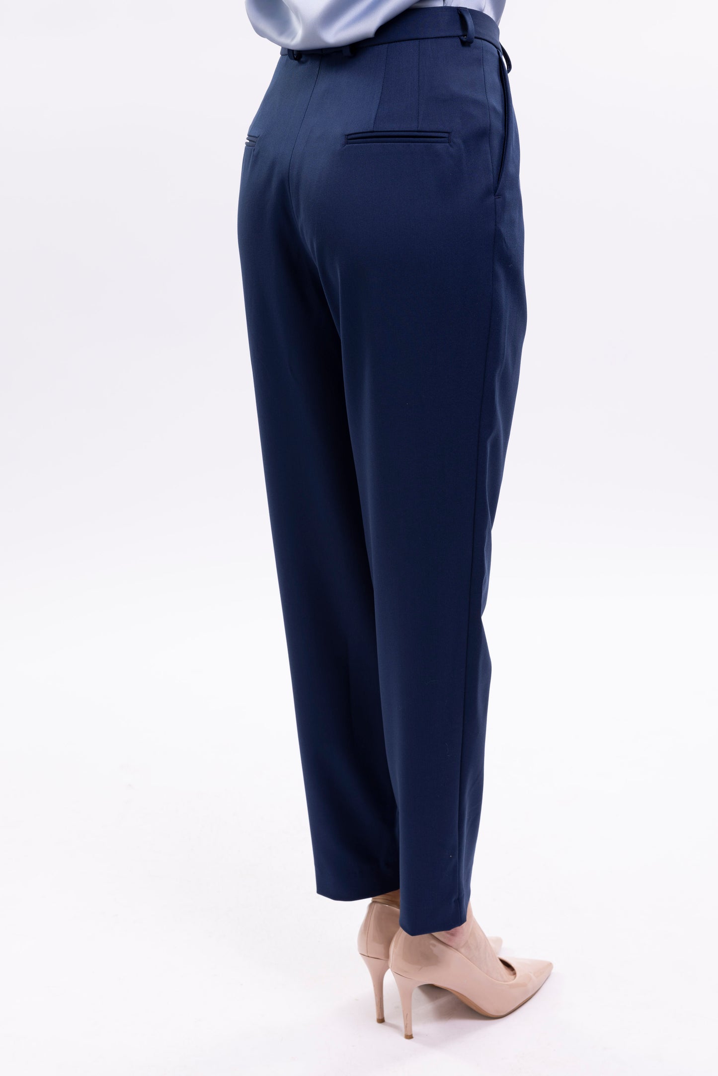 Carrot Fit Trousers With Front Pockets Loops and Fake Back Pockets