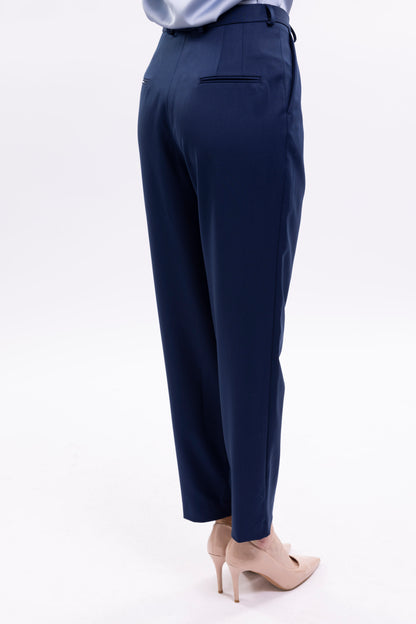 Carrot Fit Trousers With Front Pockets Loops and Fake Back Pockets