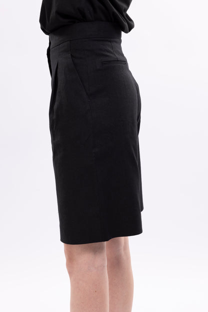 Bermuda With Front Pockets and Fake Back Pockets