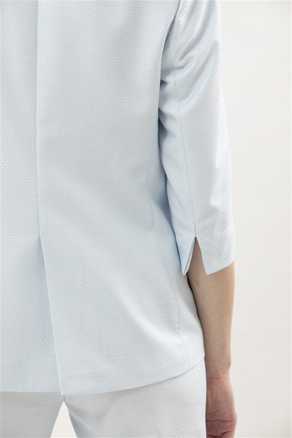 Single Breasted Blazer Featuring 3/4 Sleeves