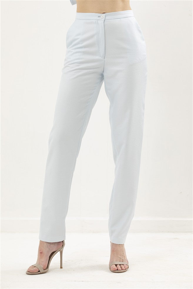 Carrot Fit Trousers