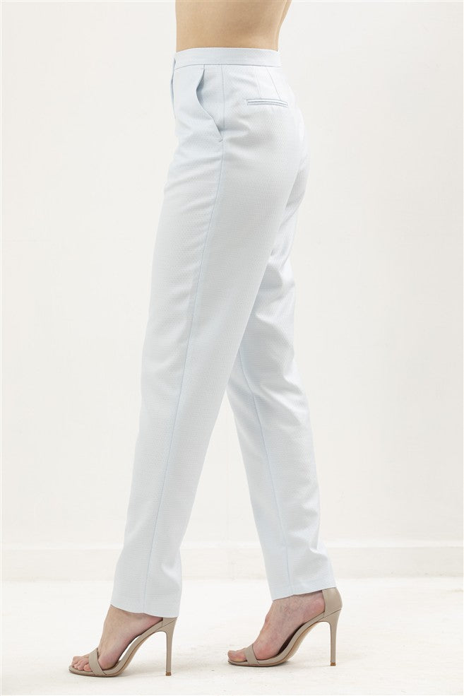 Carrot Fit Trousers