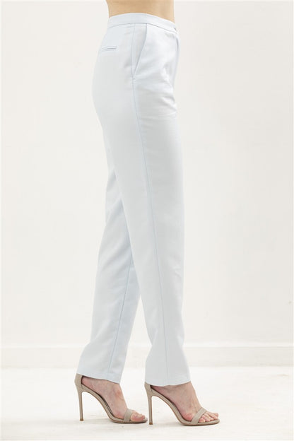 Carrot Fit Trousers