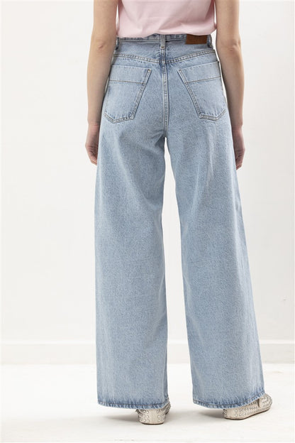 Wide Leg Jeans