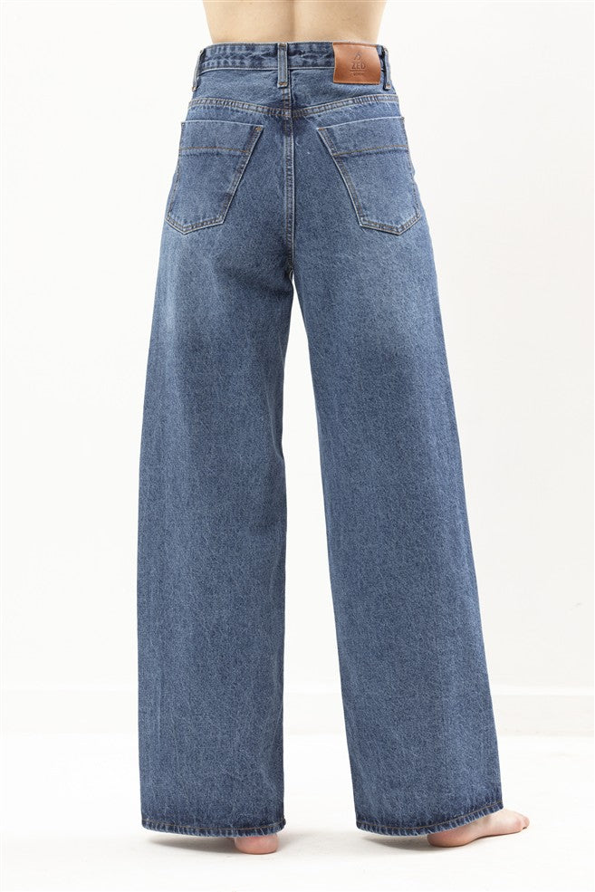 Wide Leg Jeans