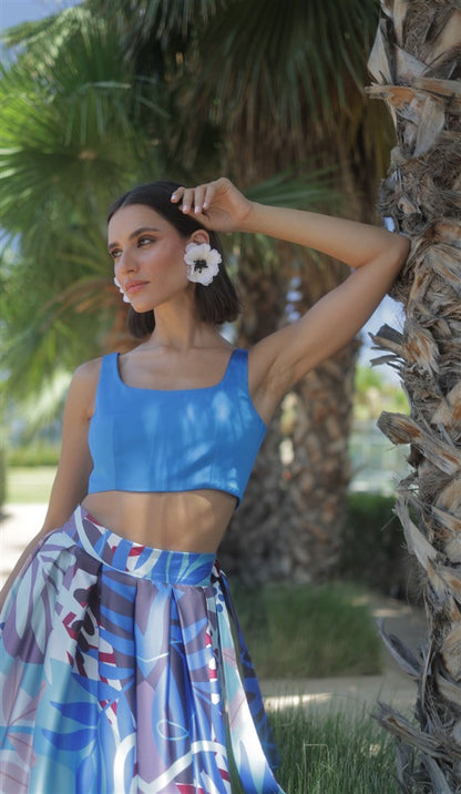 Long Pleated Skirt With Side Belt