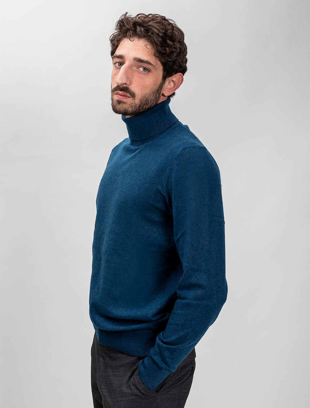 Men Wool Blend Turtle Neck