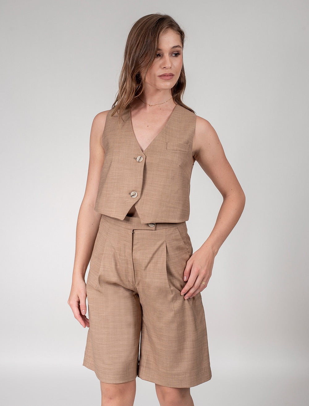 Women Bermuda With Pleats