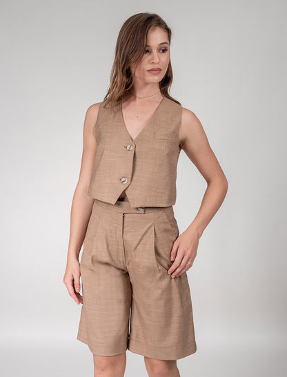 Women Bermuda With Pleats