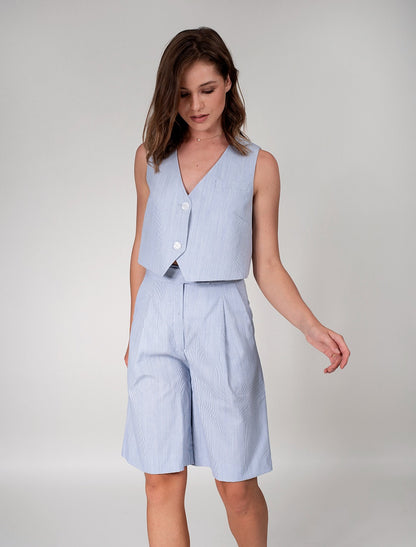 Women Bermuda With Pleats