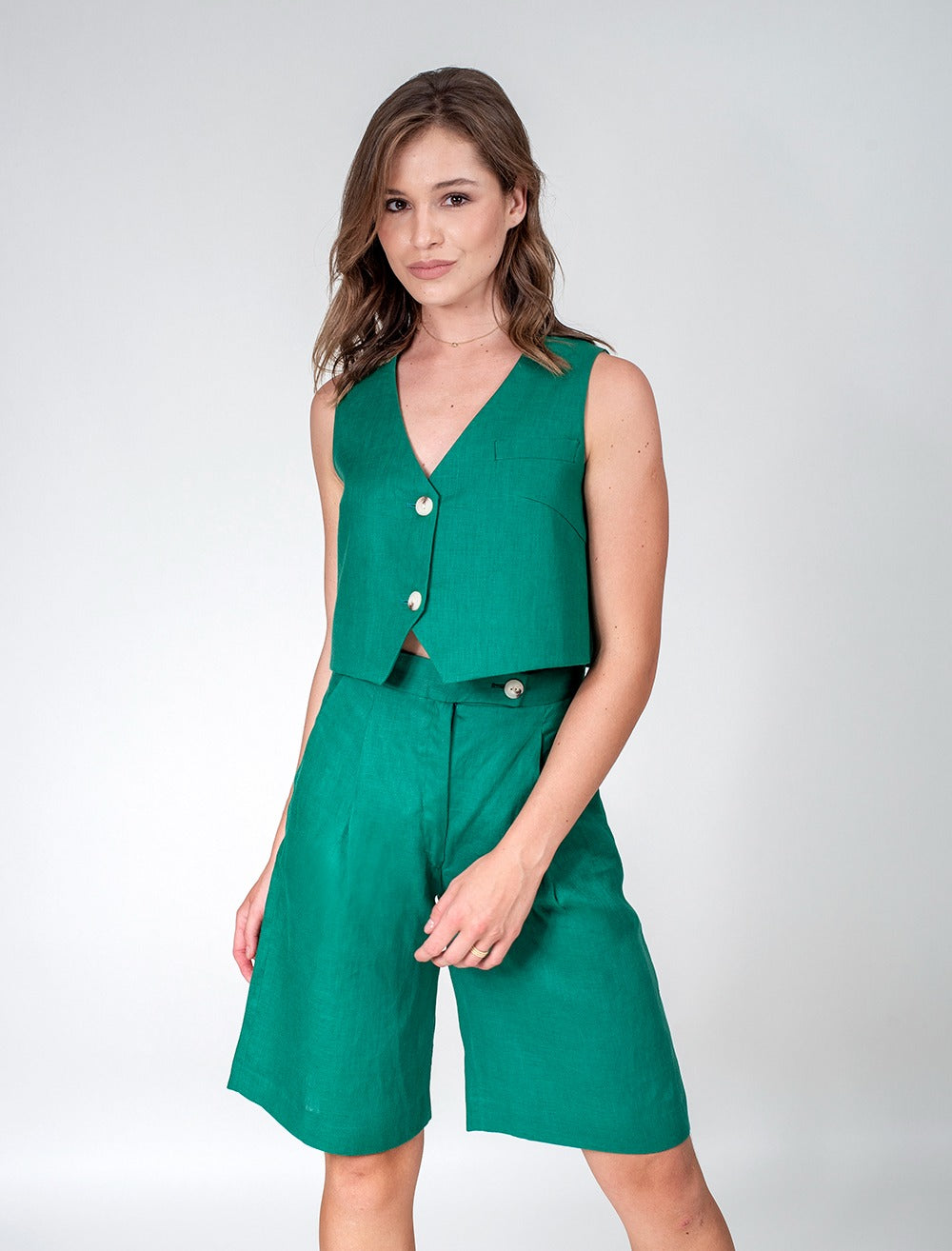 Women Bermuda With Pleats