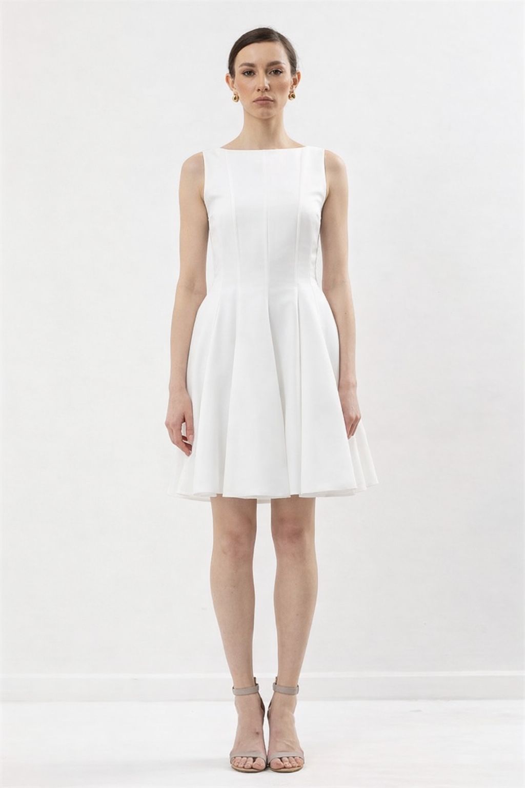 Voluminous Short Dress