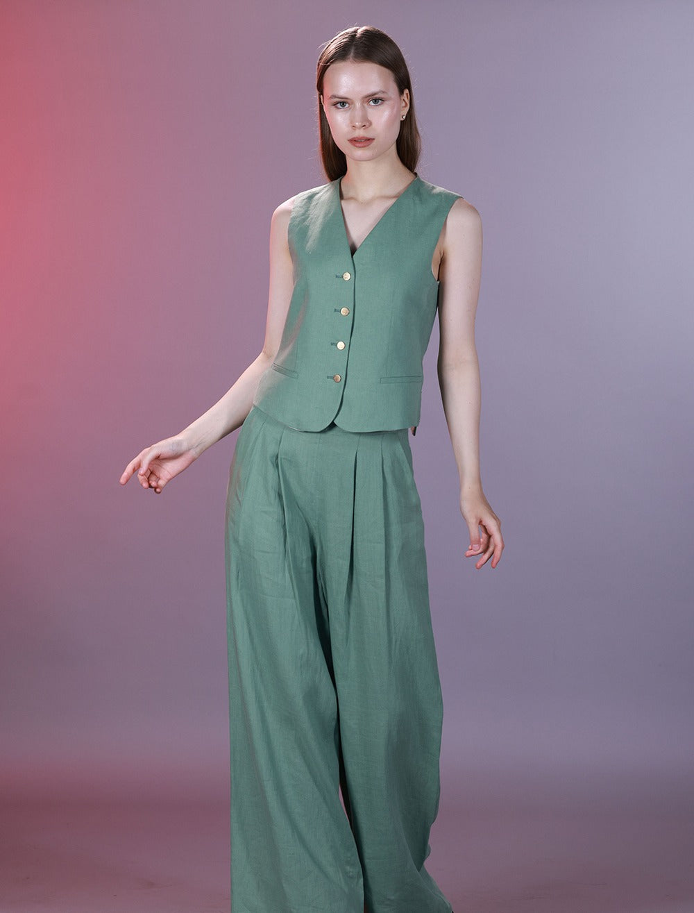 Wide Leg Trouser Featuring Front Pleats and Waistband