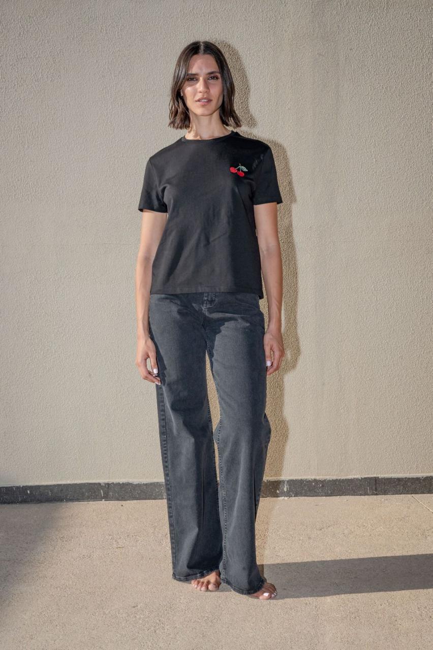Basic T-Shirt With Embroidery