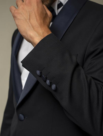 Suit 1B, 1V M1123 Col Shawl