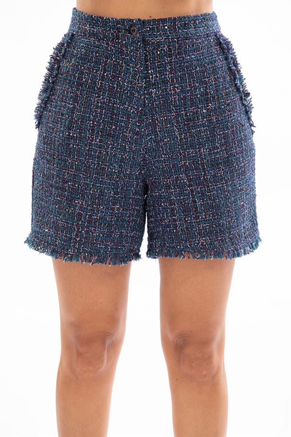 High Waist Short With Side Pockets and Hem Trims