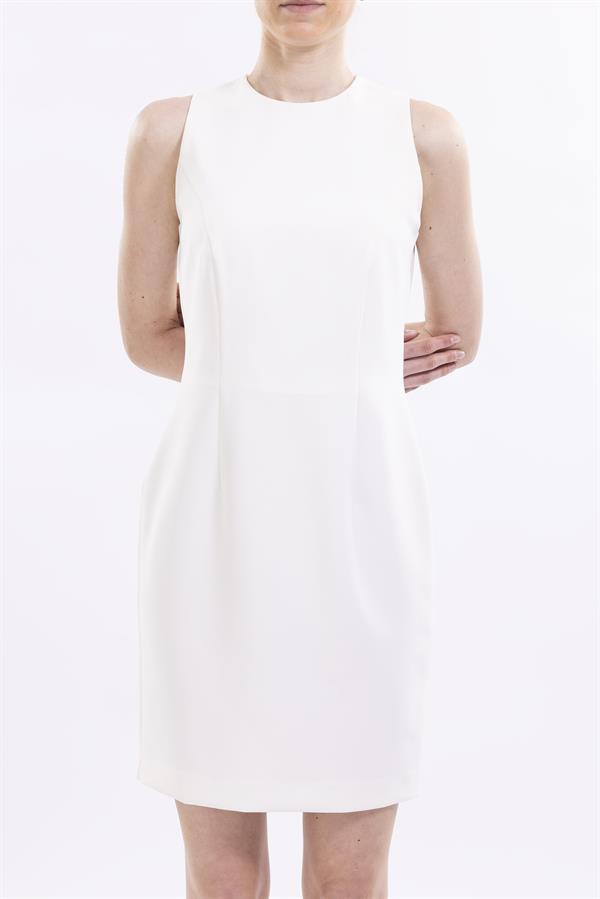 Basic Round Neck Dress With Back Slit