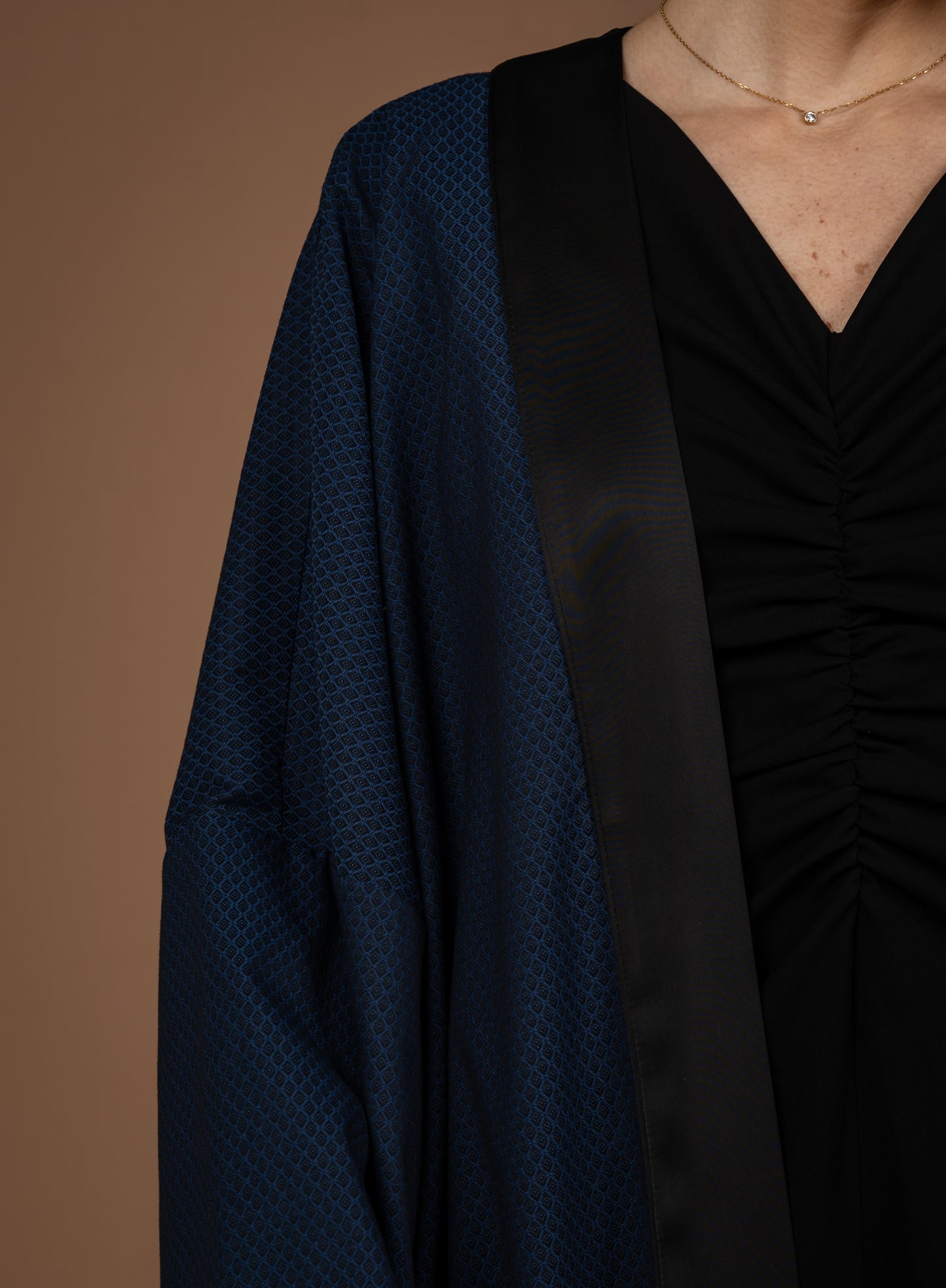 Wide Abaya With Contrast Band