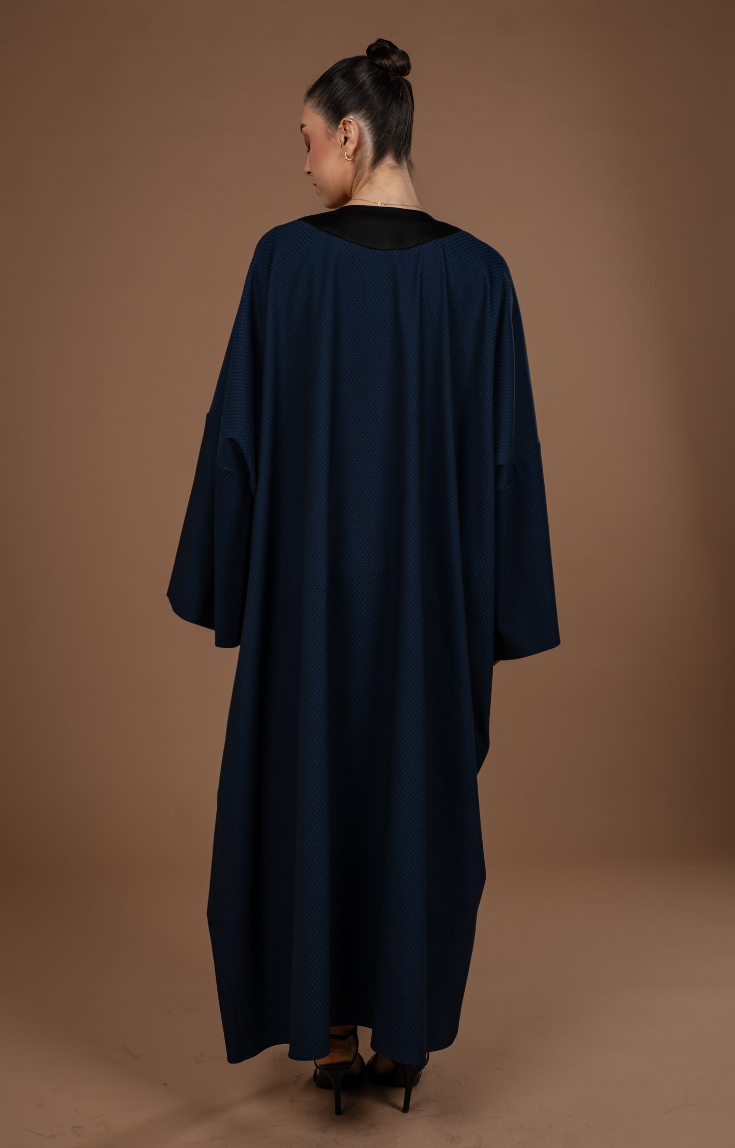 Wide Abaya With Contrast Band