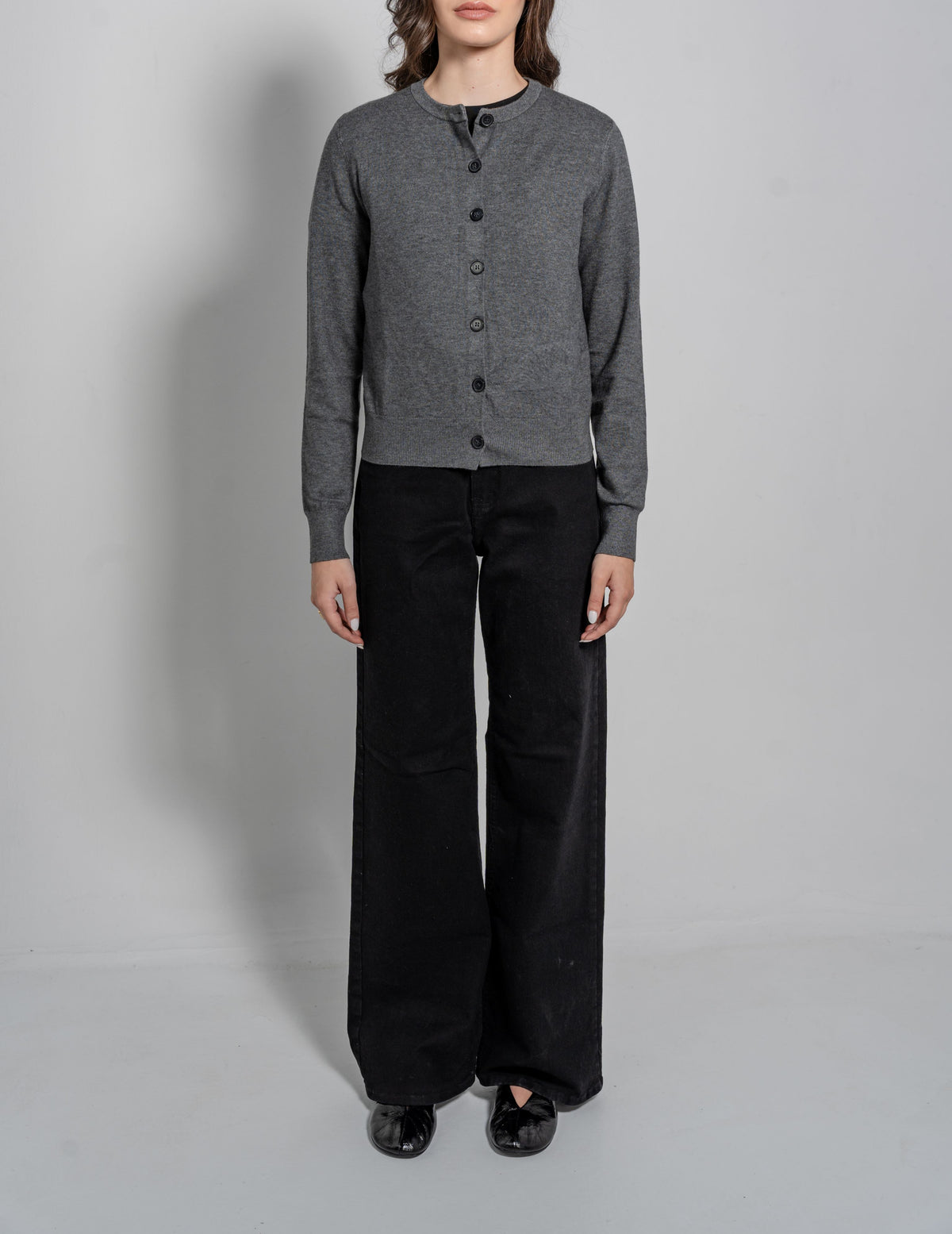 Round Neck Long Sleeves Cardigan
