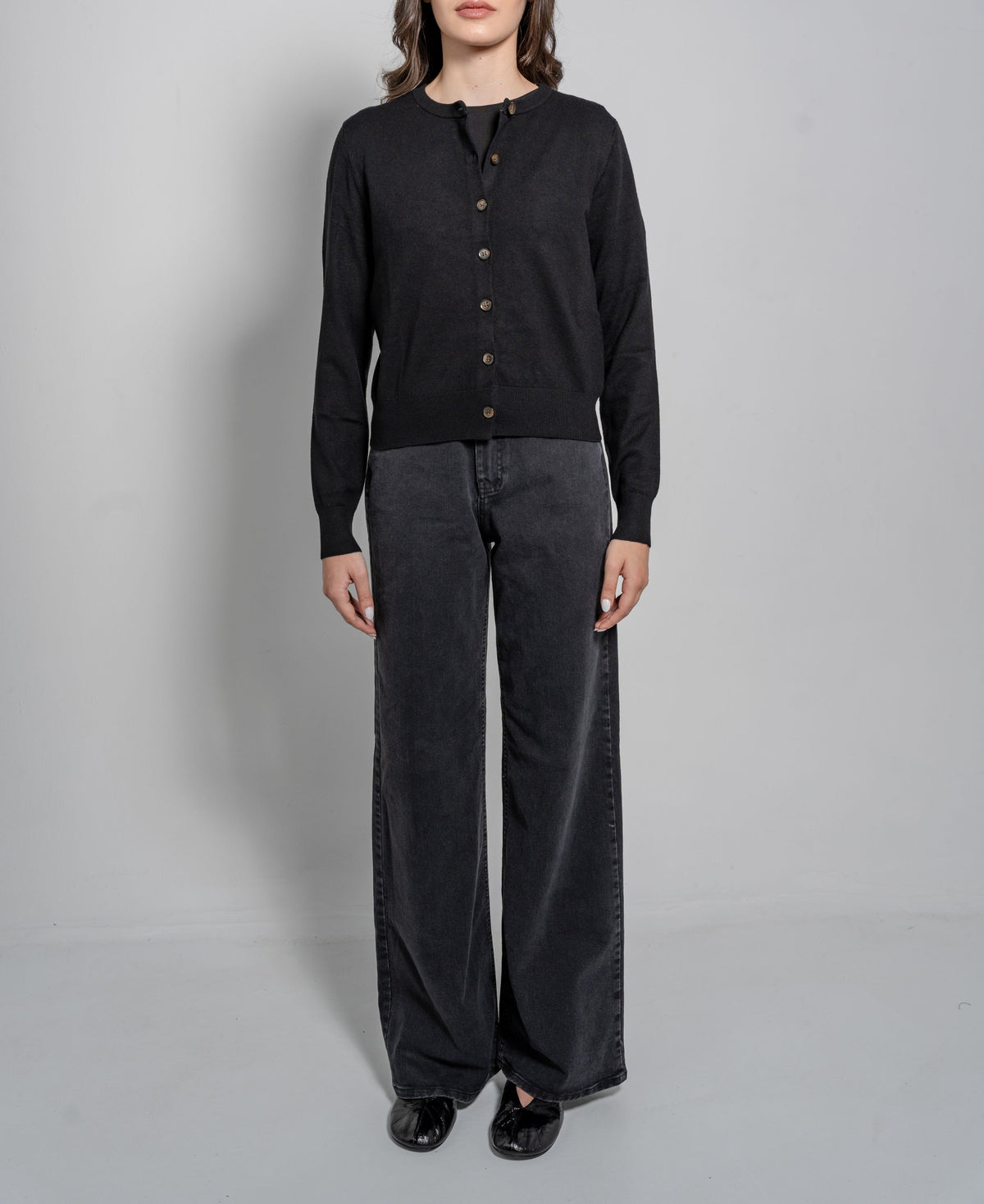 Round Neck Long Sleeves Cardigan